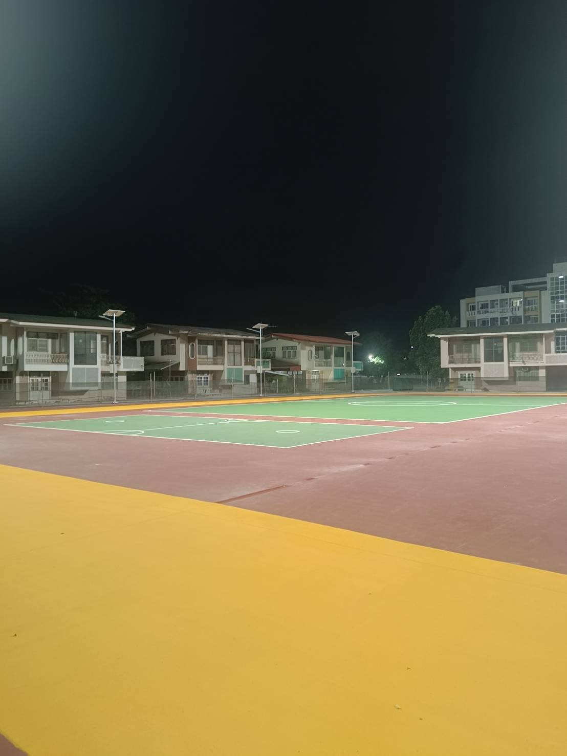 ไฟสปอร์ตไลท์ สนามกีฬา
